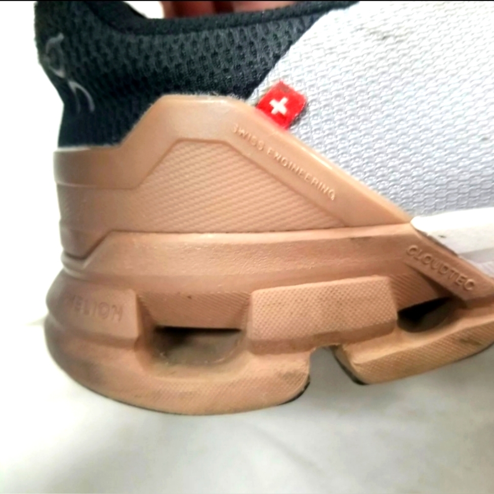 On Running Cloud Cloudflyer Glacier Rosebrown Whi… - image 5